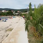 Zola Apartmán