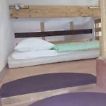 Zola Apartmán *