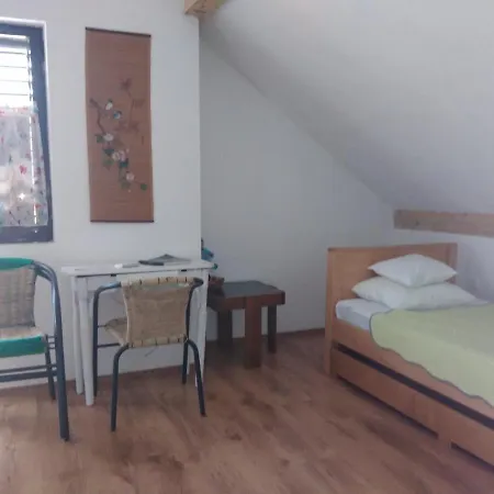 Zola Appartement *